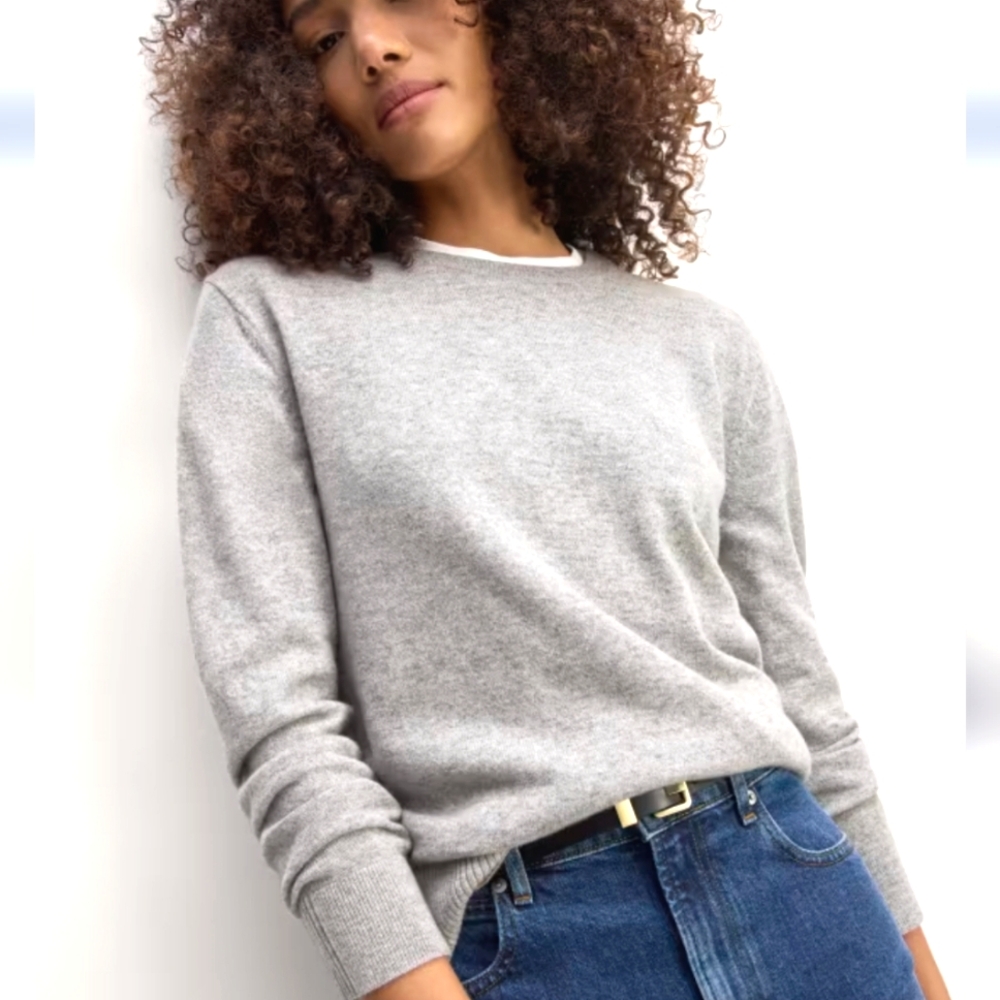 Everlane The Cashmere Classic Crew Sweater Gray